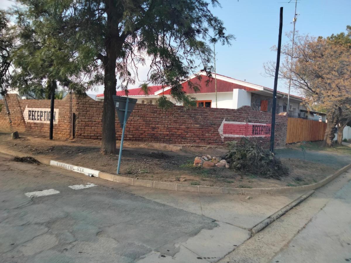 Akkerdam Bed And Breakfast Calvinia Экстерьер фото