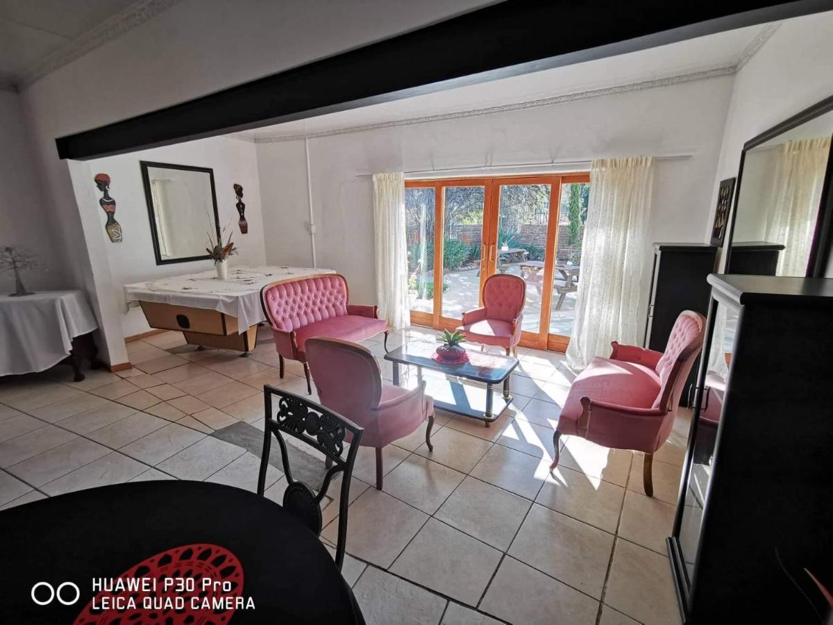 Akkerdam Bed And Breakfast Calvinia Экстерьер фото
