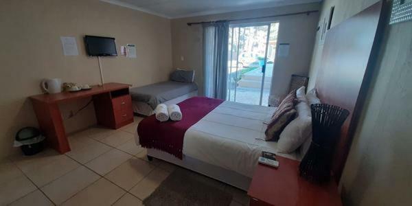 Akkerdam Bed And Breakfast Calvinia Экстерьер фото